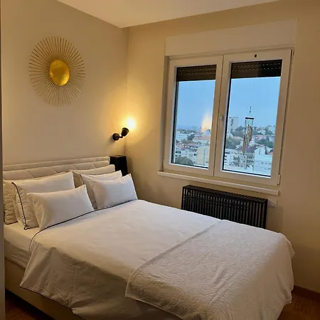 Cozy Luxury With View Apartament Belgrad